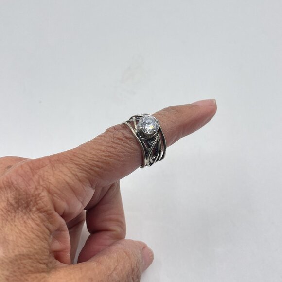 Handcrafted 925 Silver Ring With Large Clear Gemstone Intricate Band Design Size - Picture 3 of 10